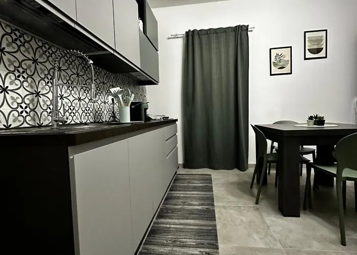 Haven Brucoli Augusta