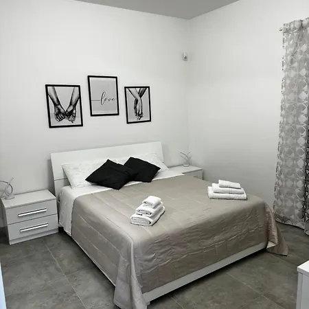 Villa Haven Brucoli *